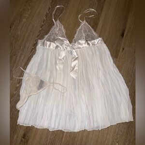 Victoria's Secret White Lace Chemise Set